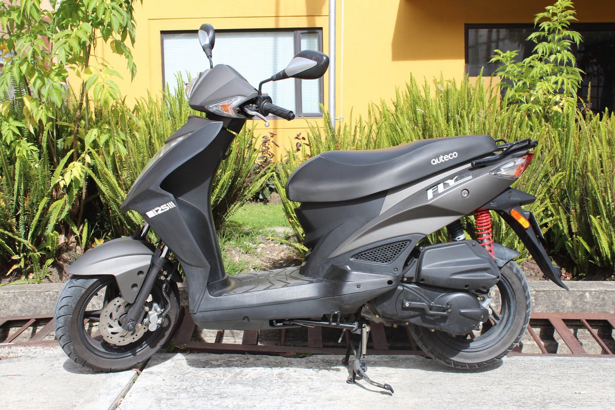 Motombia's tweet photo. Moto a la venta en bogotá en muy buen estado y muy recomendada! más info ▶ https://t.co/sMgQ1BeYox https://t.co/viG0FRQkrC