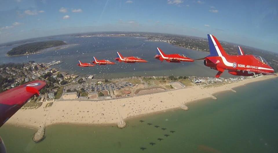 lovepooleuk's tweet photo. One of the largest events in the neighbouring area takes place in Aug @BmthAirFest https://t.co/RgijMTPDux #Poole https://t.co/RiWpTy8VvF