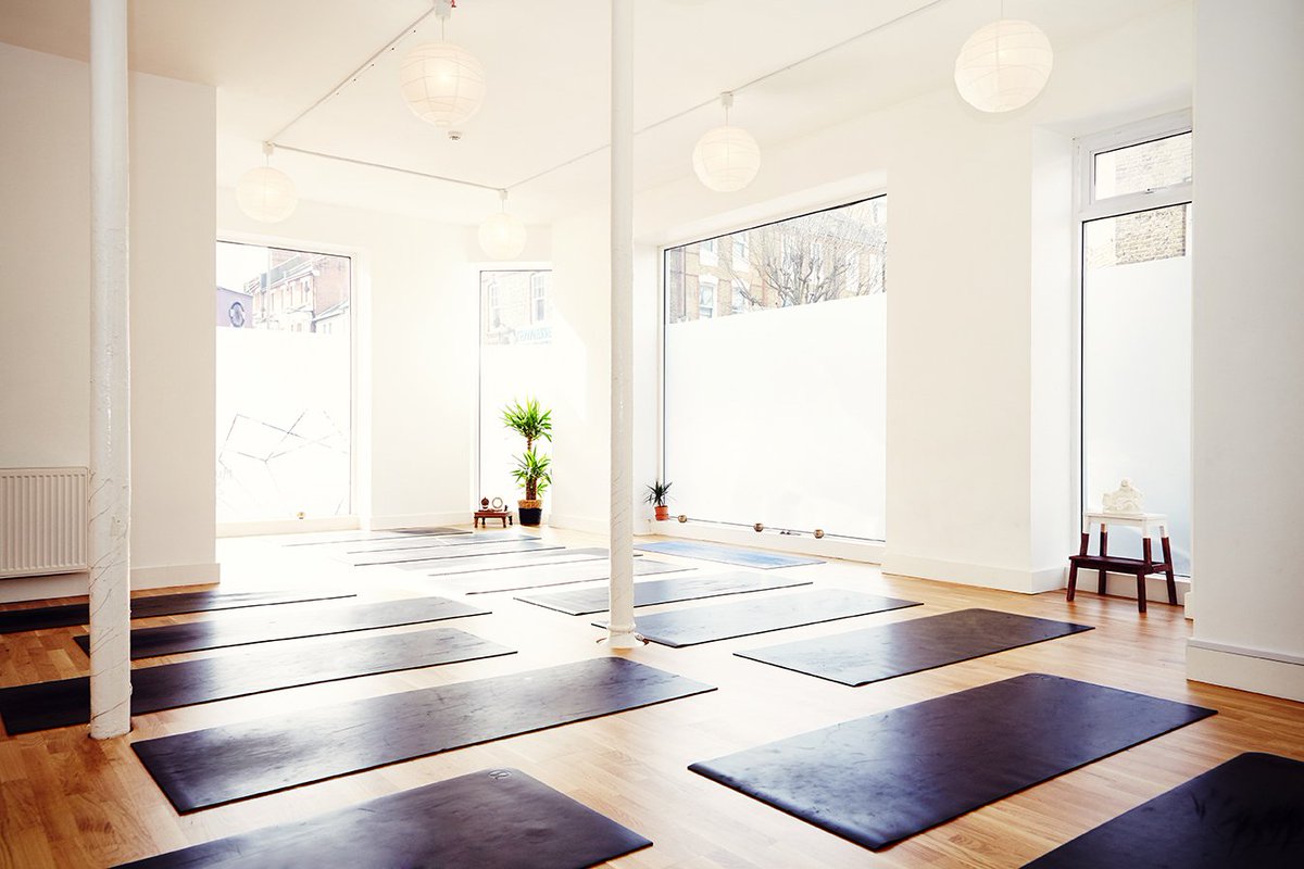 yogamatters's tweet photo. One of our favourite London yoga studios, @unionstnyoga, find out why https://t.co/tRLbkOHYul #community #union https://t.co/XGom1y3miX