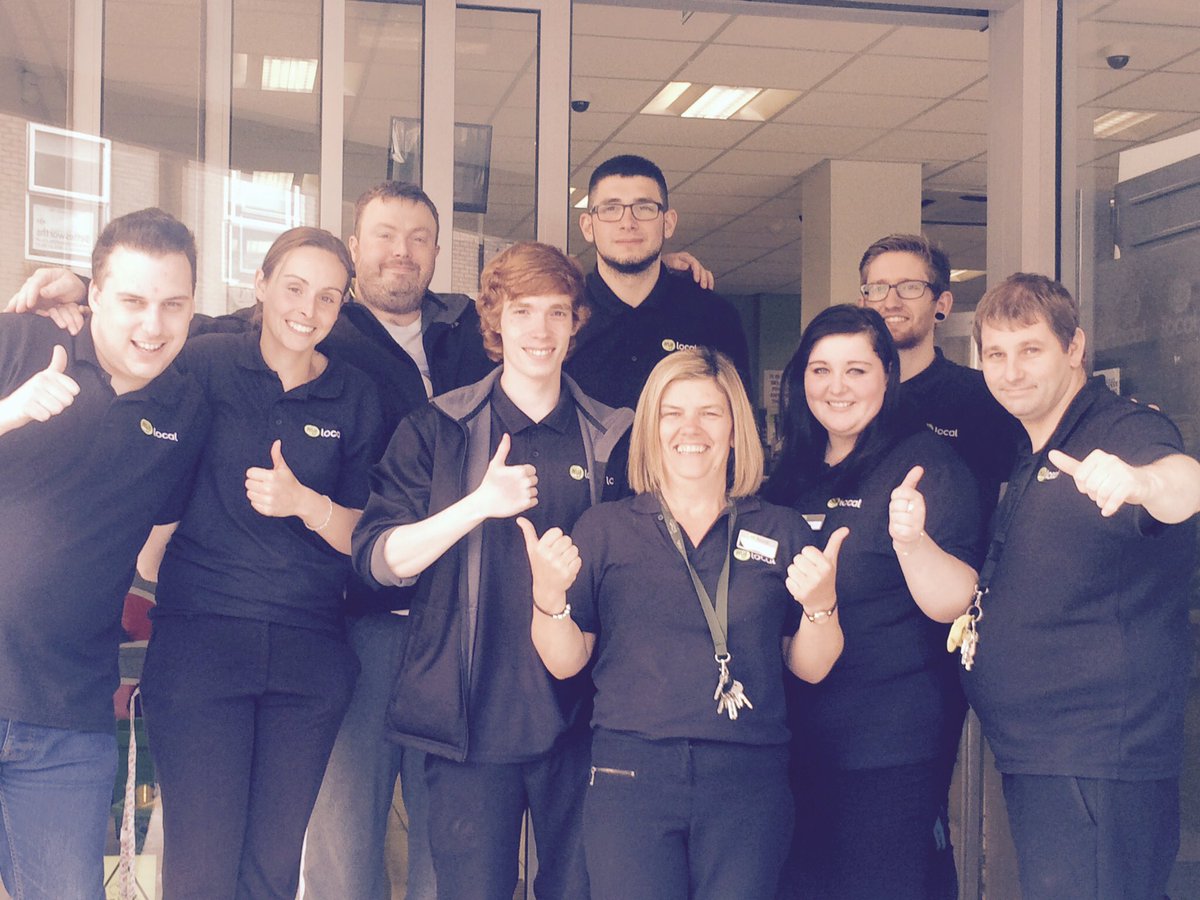 Still smiling until the end Team Torquay signing off @PaulalanDennis <a href="/tim_york18/">Tim York</a> <a href="/bailey72/">Brian Bailey</a>
