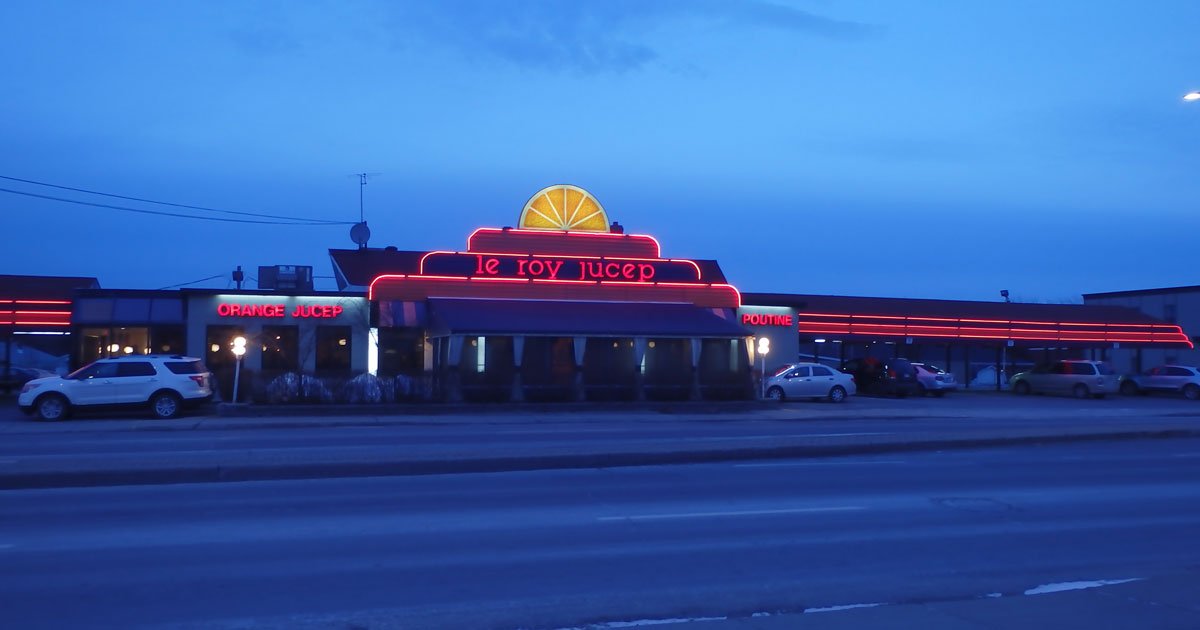 _URBANIA's tweet photo. Ville de la semaine: Drummondville! https://t.co/IuLKmGzYHt #drummond #poutine #villedelasemaine https://t.co/RImLtJYE1T