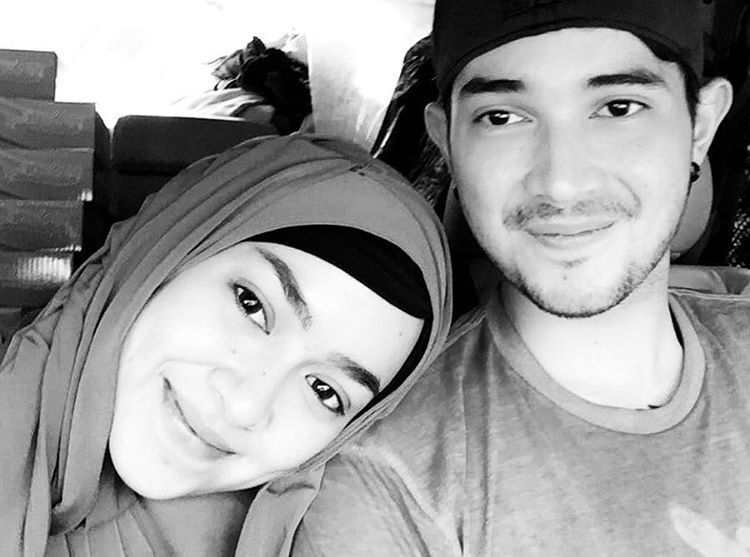 Rappler IDN Times (@rappleridntimes) on Twitter photo Pada #Ramadan ini, artis sinetron <a href="/aryanifitri24/">Aryani Fitriana Haub</a> berpenampilan beda dari biasanya: s.rplr.co/ss7yTvE Pada #Ramadan ini, artis sinetron <a href="/aryanifitri24/">Aryani Fitriana Haub</a> berpenampilan beda dari biasanya: s.rplr.co/ss7yTvE