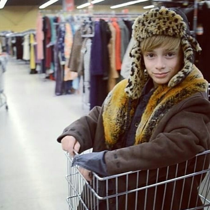 JohnnyOrlandoEU's tweet photo. @johnnyosings do u remember?😂❤ #Triftshop https://t.co/6nNdsb3krJ
