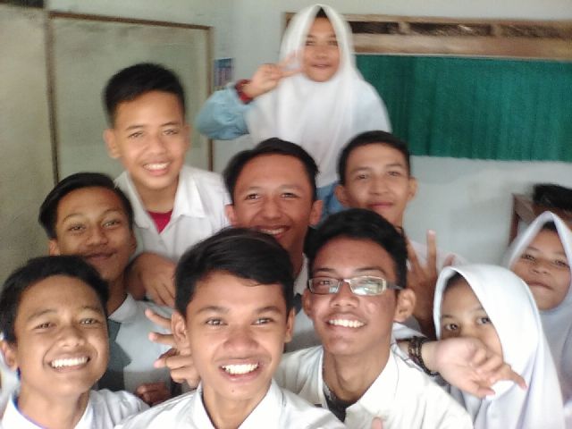 OfficialZikri19's tweet photo. #latepost #dos'q1 https://t.co/n694jieuxx