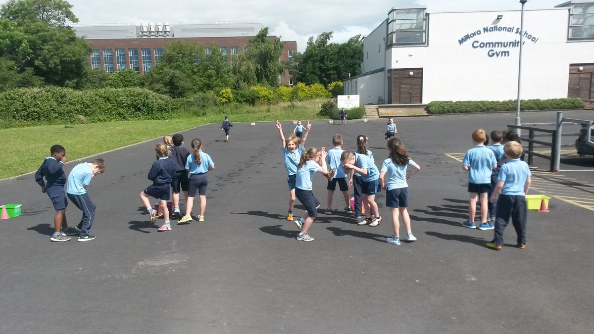 MilfordNS82's tweet photo. 2nd class having great fun on their fitness and fun day!!#fitnessandfun https://t.co/vE1gPHp0PW