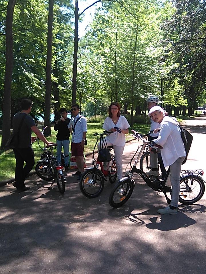 VEPLI_ebike's tweet photo. Balade au parc de la tête d'or en #VEPLI ! #ontravailledur ;) https://t.co/fHyRqCs6BQ