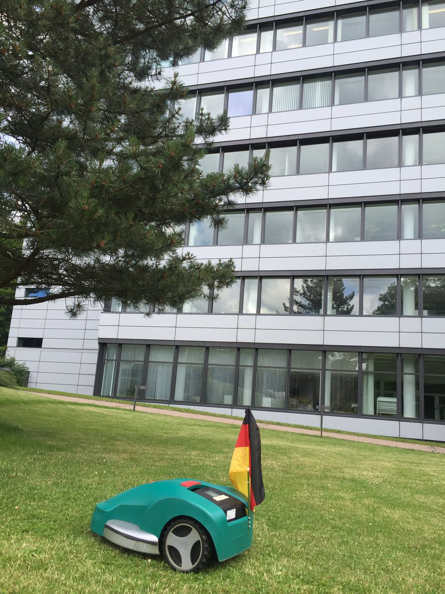 Dirk Slama tweet media