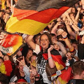 LaurentEric's tweet photo. KOLOSSAL ! 28 millions d'Allemands (88% de PdM) sur la ZDF ont regardé #ALLSLO #EURO2016 https://t.co/7CRUsJDrx2