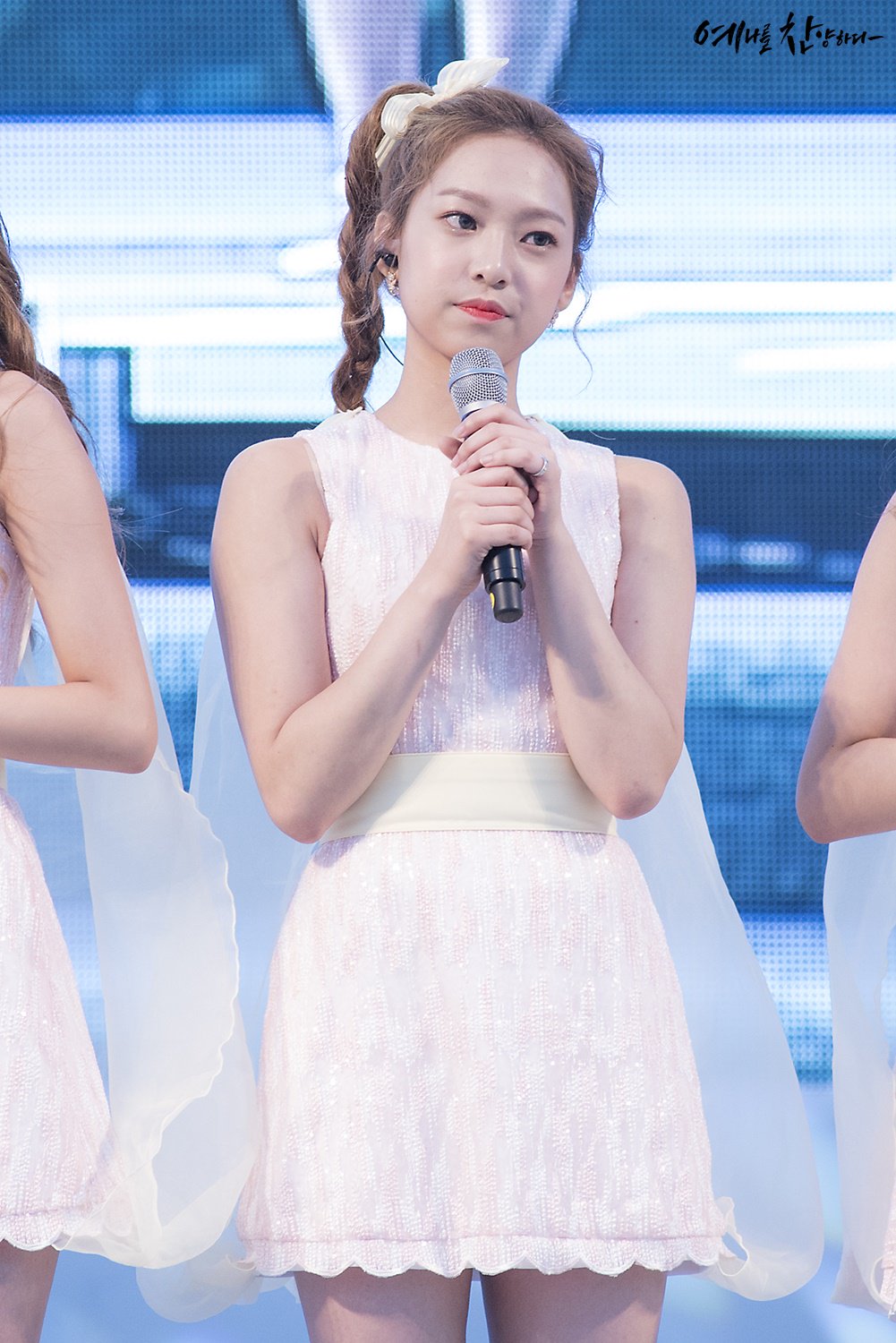 Cl9Vs3oUsAA7CKW.jpg:orig