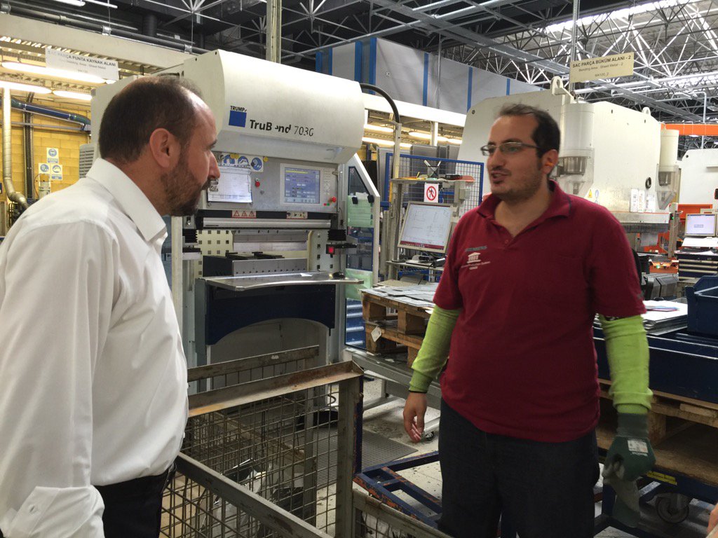 Siemens (Gebze) 15:30-23:30 vardiyasında çalışan üyelerimizi ziyaret ederek Yaklaşan Ramazan Bayramlarını kutladık.