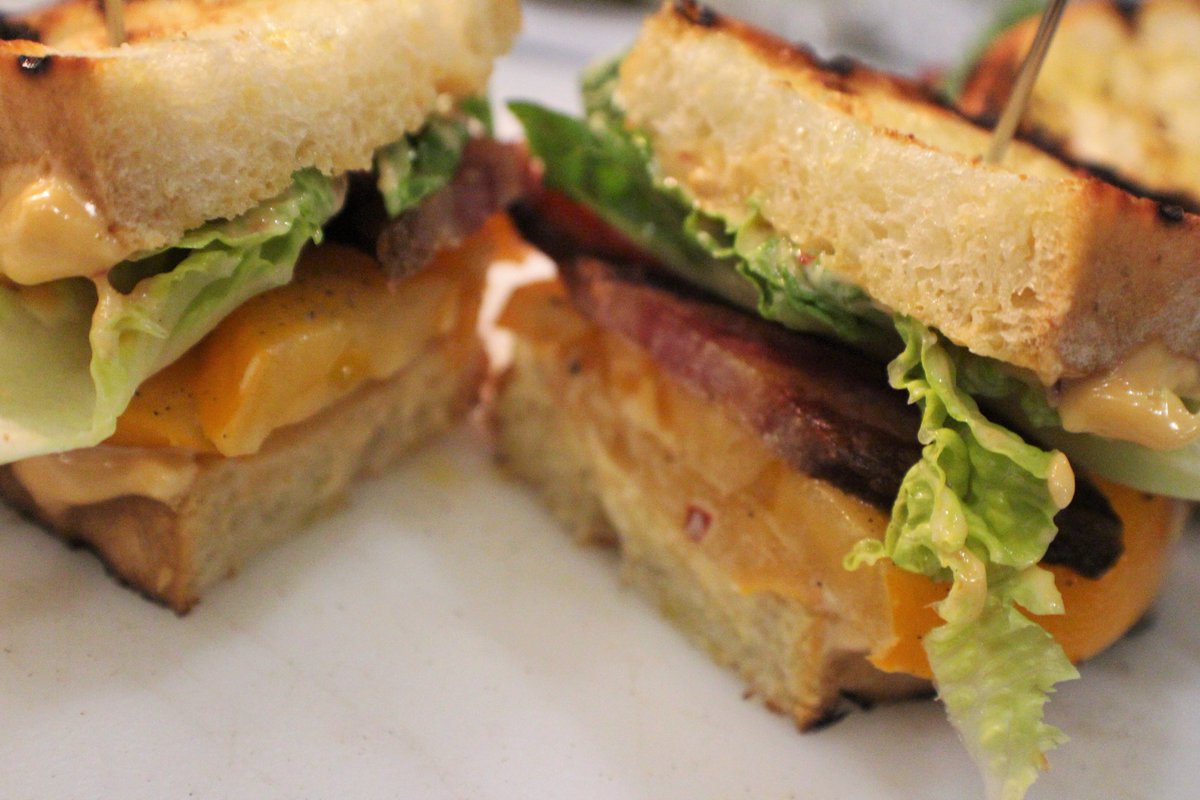 viaperlaboulder's tweet photo. Pancetta BLT. More words unnecessary #Boulder #Pancetta #BLT #EatLocal #DowntownBoulder #NewLunch #MenuFavorite #Yes https://t.co/8I2yQkYxPZ