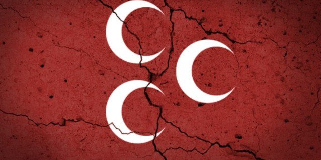 MHP'de 5 ilçe teşkilatı istifa etti halkinhabercisi.com/mhpde-5-ilce-t…