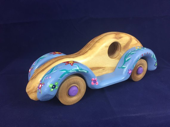 GrampsWoodToys's tweet photo. Hippie Flower Wooden Toy Bug Car #WoodenToy #Hippie #FlowerPower #1960s #FlowerChild #Bugcar https://t.co/biwURwwUWF https://t.co/mArITgm87K