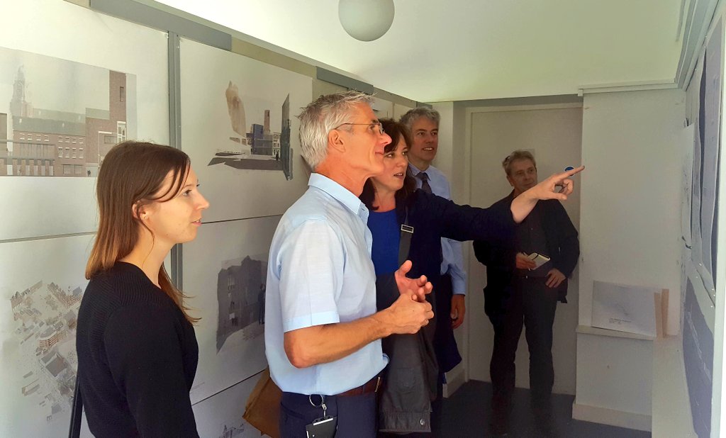 <a href="/KatharinaBorsi/">katharina borsi</a> <a href="/luceliataranto/">Lucelia Rodrigues</a> giving <a href="/MyNottingham/">🏹 My Nottingham</a> Council a tour of <a href="/TurasCities/">TURAS</a> work developed with @nickigloo!