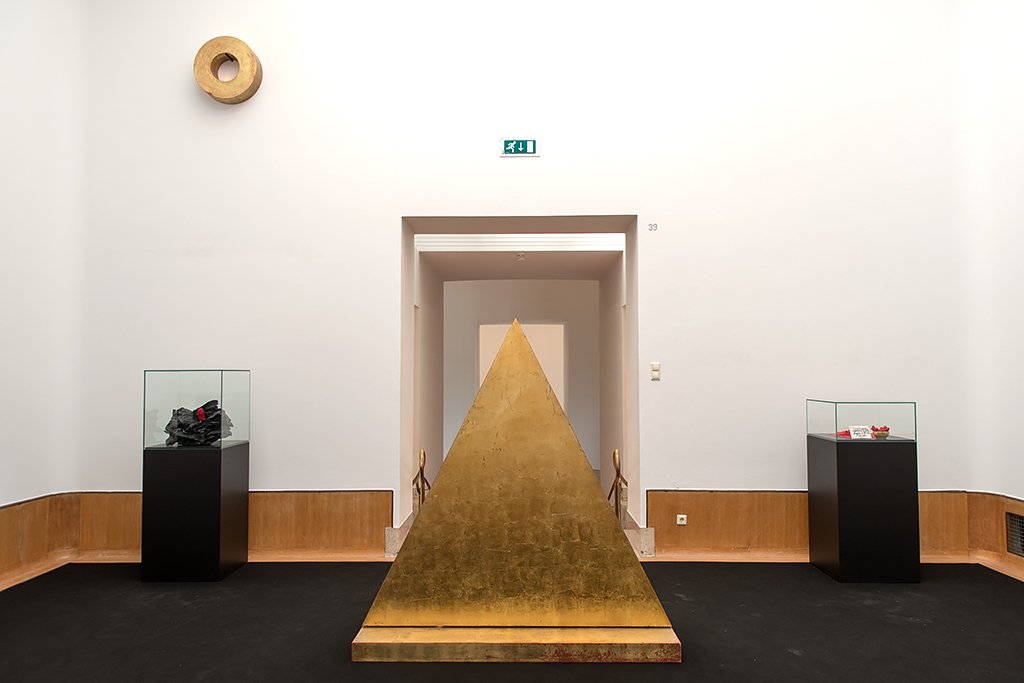 nesnaJdE's tweet photo. The Death of James Lee Byars
Boijmans, Rotterdam 2016
https://t.co/2NsSs40jvw
@boijmans https://t.co/V6TIU3XyNf