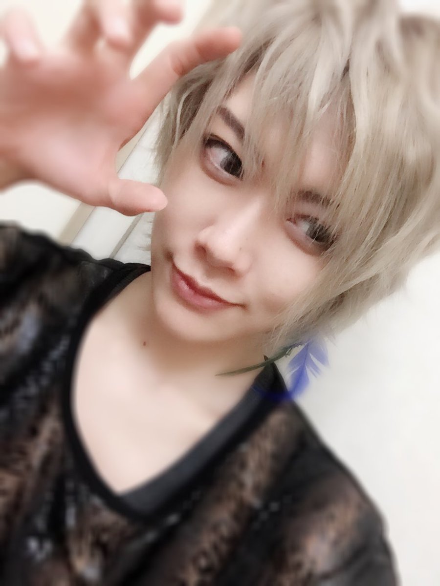 綾野剛も虜に イケメン女子 ルウトが 男よりかっこいい と話題 モデルプレス