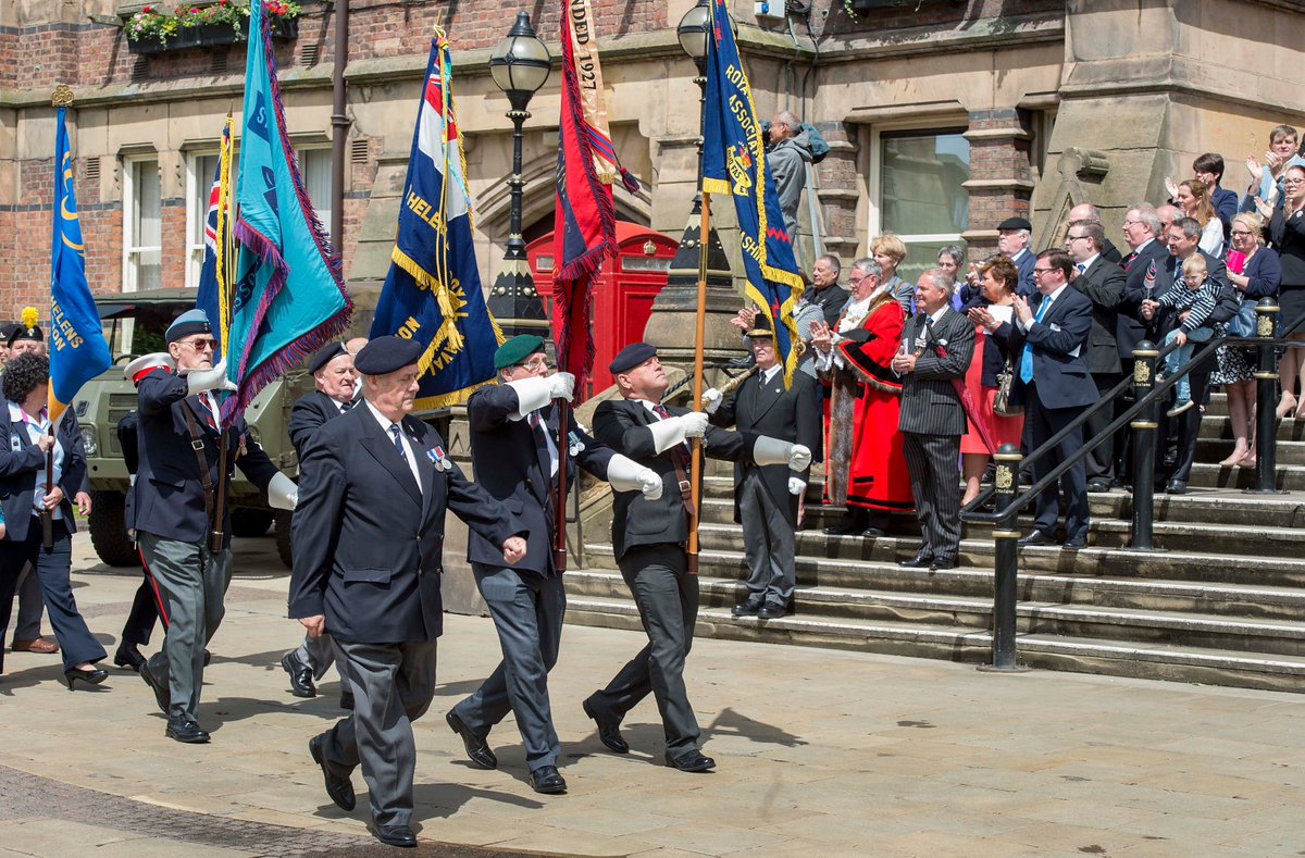 sthelenscouncil's tweet image. Some fantastic pictures from #ArmedForcesDay events at the weekend