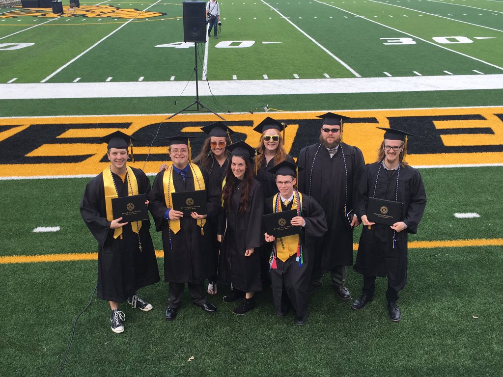 linda_wang_'s tweet photo. Check out who's graduating with chem degrees this year! Congrats #2016ChemGrad: https://t.co/wjcdBfVPyF https://t.co/fs7aOEXHqA