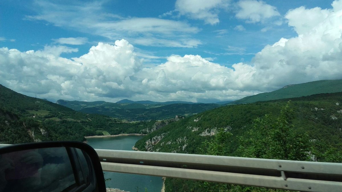 haty1991's tweet photo. Bosnia and Herzegovina ❤ https://t.co/y6bBvVAqOl