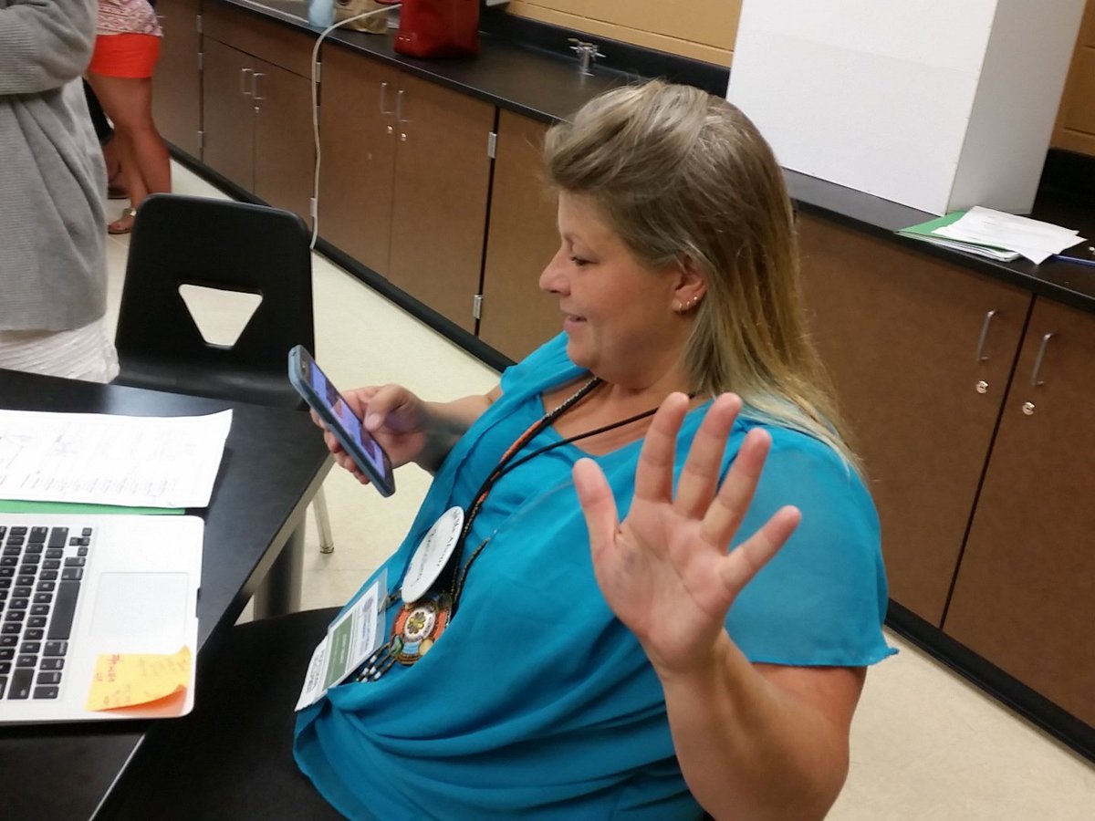 STEMEquityNow's tweet photo. Jenny Henry says, "Stop, collaborate, and listen. DCSD teachers are rocking this session!" @dcsdpd #DCSDTSWS https://t.co/AHWaWdDAyc