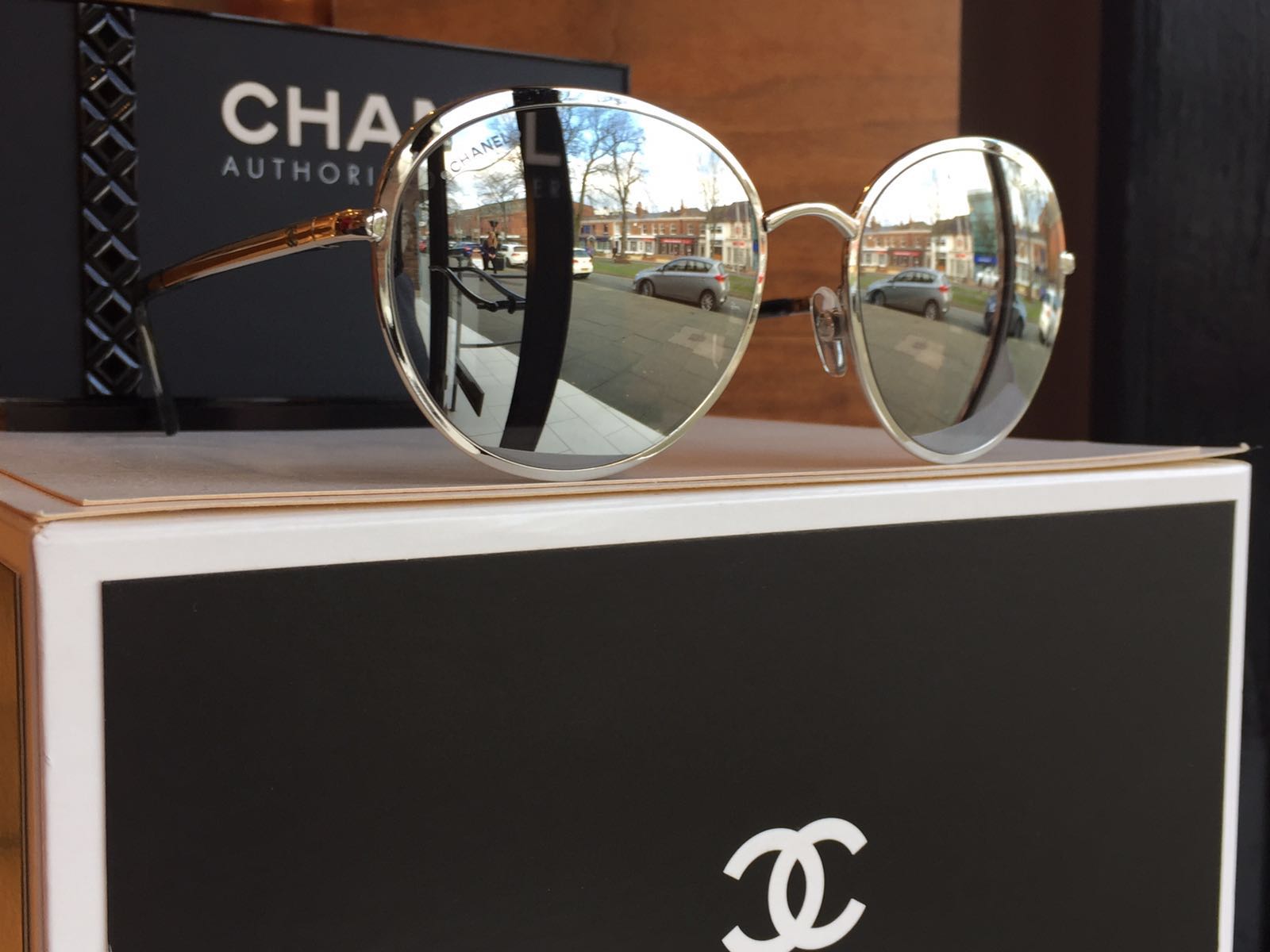Chanel Interlocking CC Logo Round Sunglasses - Gold Sunglasses, Accessories  - CHA919776