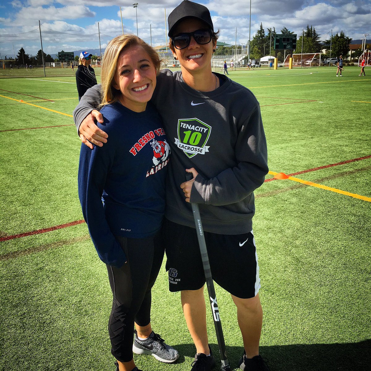 fresnostatelax's tweet photo. Fresno State Lax alumnae alert! Natalie Harrington and Holly Cisneros working to #growthegame with @10acityProject https://t.co/riC8oOaQq6