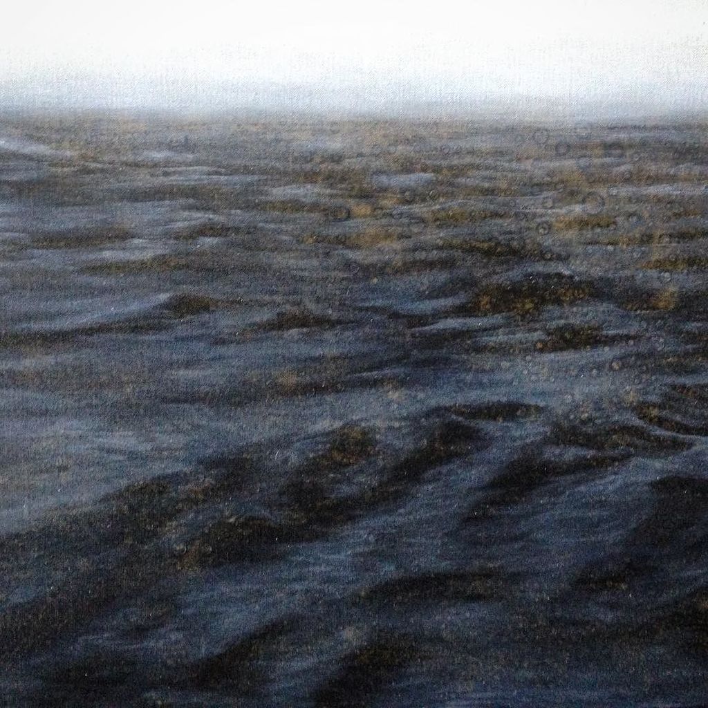 Lisa_Lebofsky's tweet image. Why do you value that gun more than the lives it takes?
#studiothoughts #pondering #painti… ift.tt/1Pugc4f