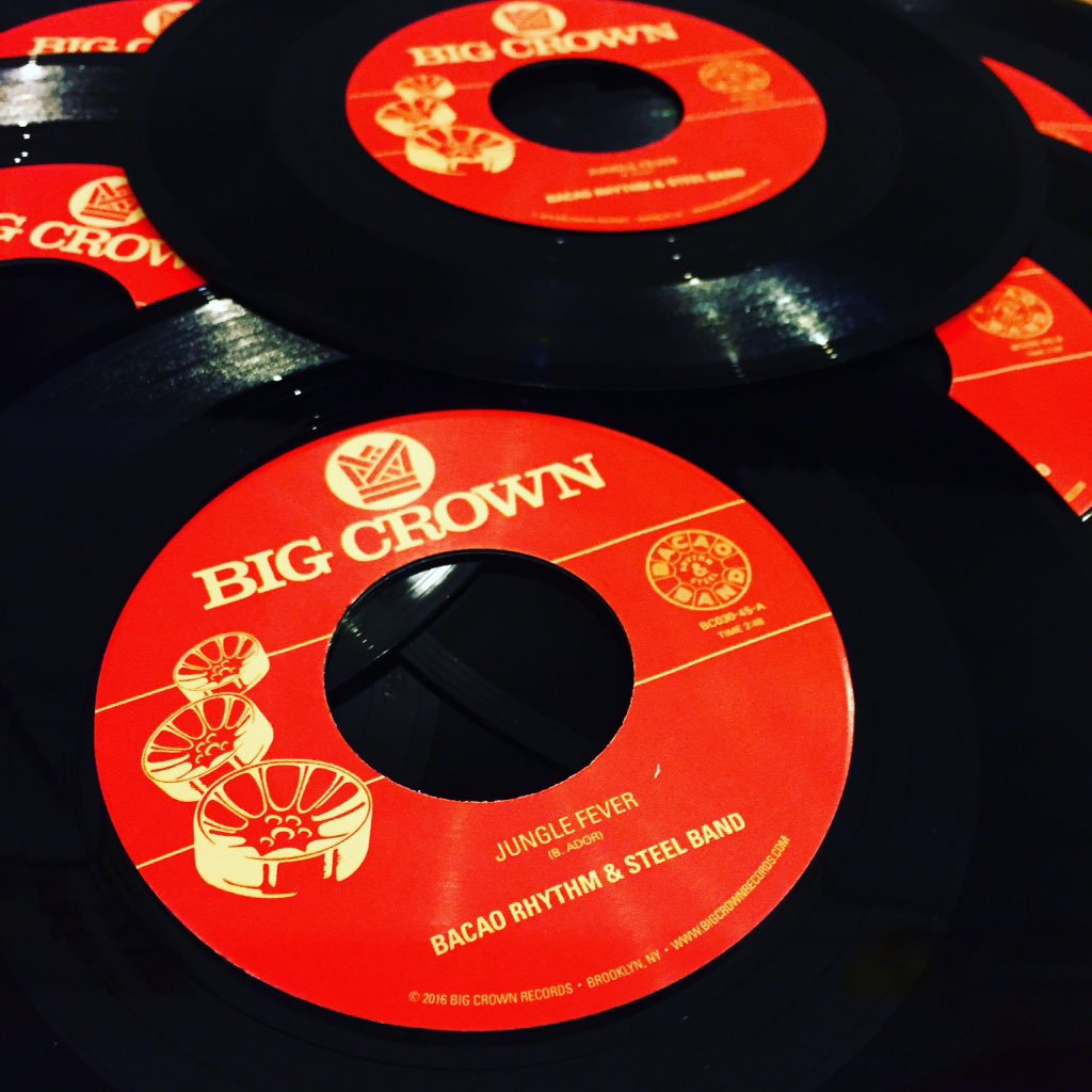 bigcrownrecords's tweet photo. New @BacaoRSB "Jungle Fever" b/w "Tender Trap" 45. Another Big Crown sure shot. https://t.co/6w9ldUZAei https://t.co/Zpofwb2FWI