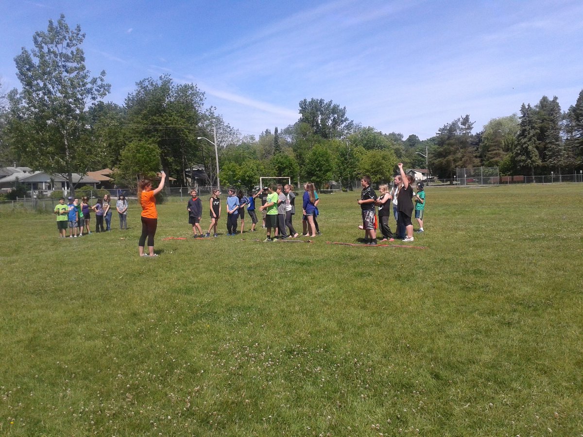 LerouxMrs's tweet photo. Metis Day: jigging and gamed @TayShoresPS #FNMIscdsb #MNOMidland https://t.co/1jb1n3CEWl