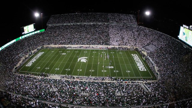 Devontae_Dobbs's tweet photo. I am blessed to say that I have received my 8th from the University of Michigan State. 🙏🏽😇🏈 #GoGreen https://t.co/H4uSP14H7e