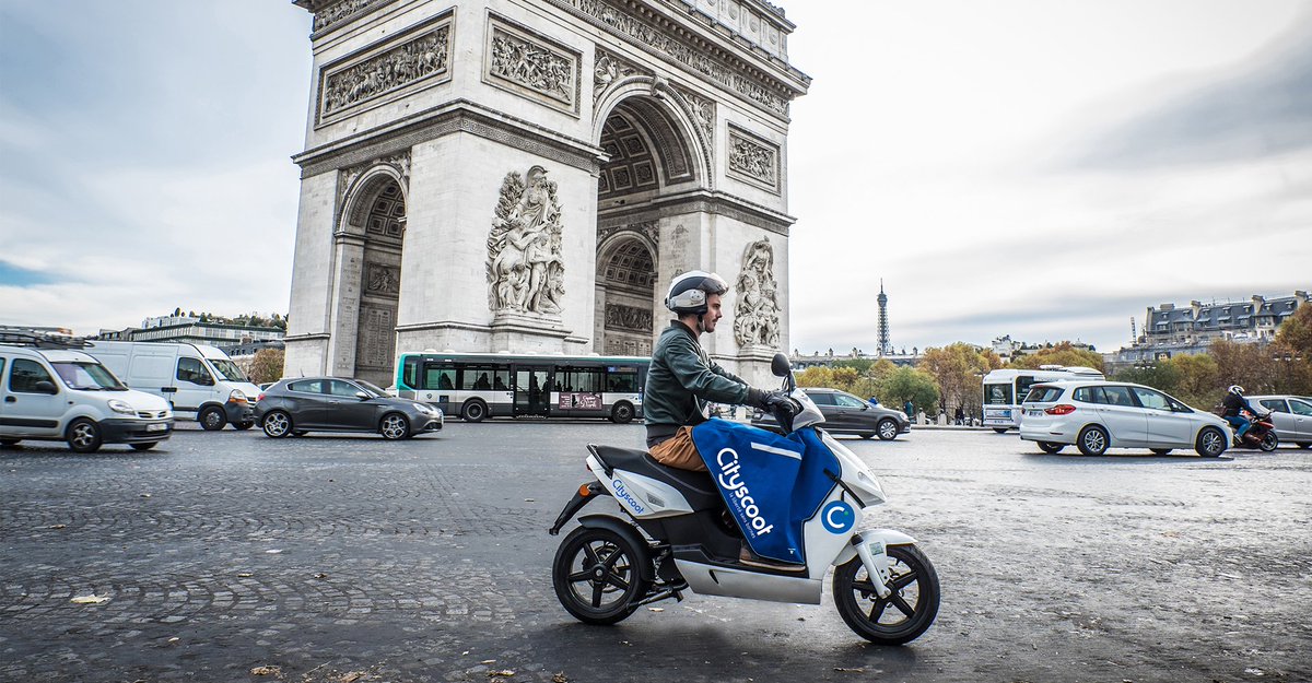 Parisianist's tweet photo. Self service electric scooters show up in Paris from June 21th!
More informations here https://t.co/v6SnLXwfC5 https://t.co/pHBLeF626v