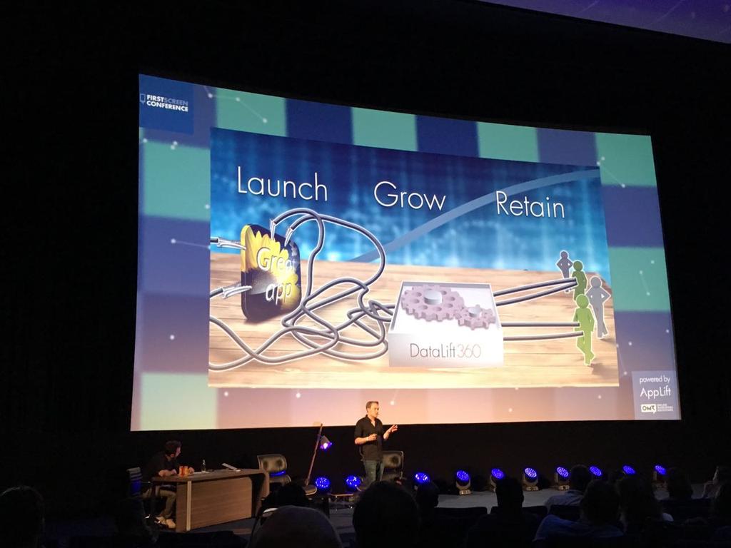 harshasamtani12's tweet photo. #FirstScreen16 #Applift #CEOSpeaks #Session https://t.co/cz3zaLPpaU