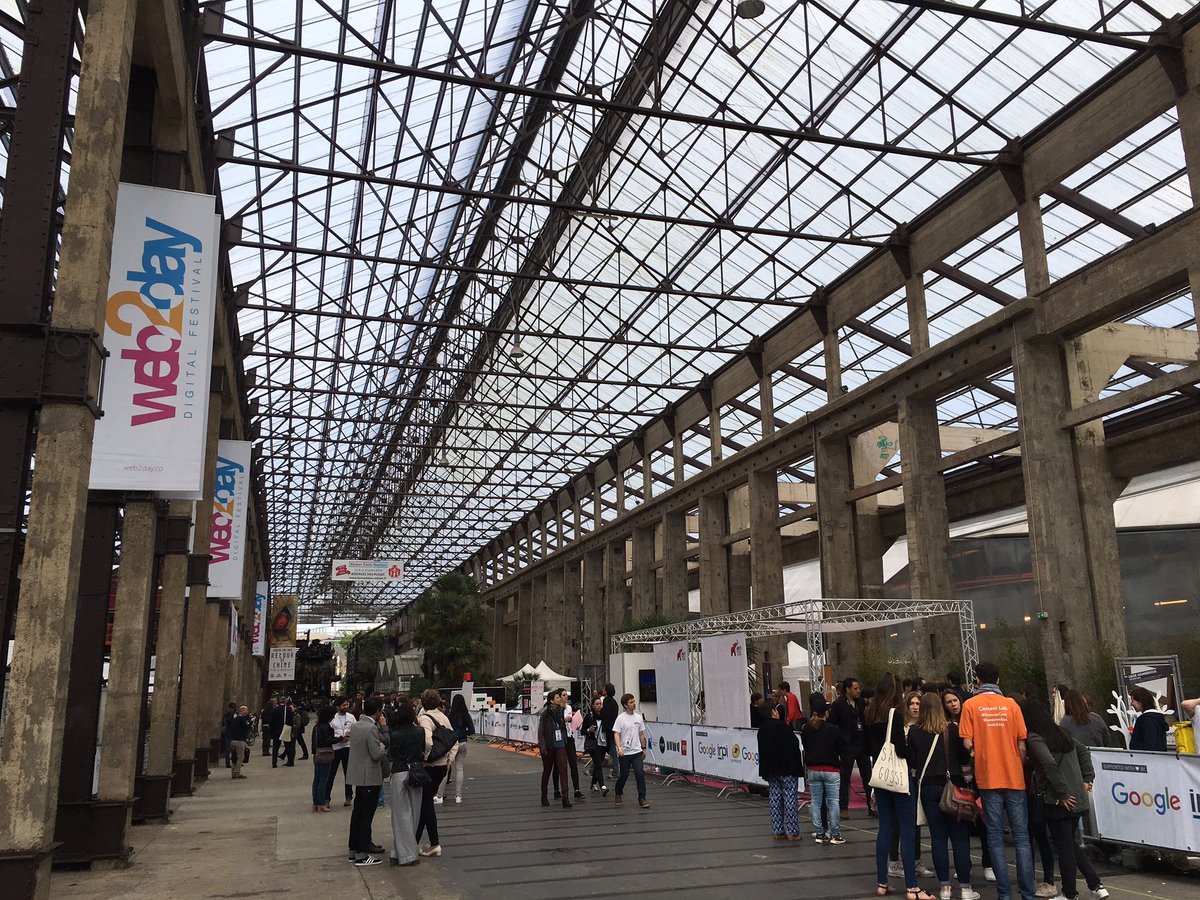144_coworking's tweet photo. Première journée au #Web2day pour l'équipe du 144 #coworking. Retrouvez nous également jeudi et vendredi ! #Nantes https://t.co/HwDVBeLSGT