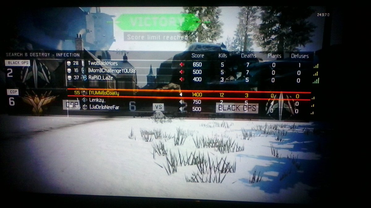SympathyyGaming's tweet photo. Carry Days... @lenkzy_ @Neefarr @oCoatlyMLG @God7ven https://t.co/sJ1ByOj5SV