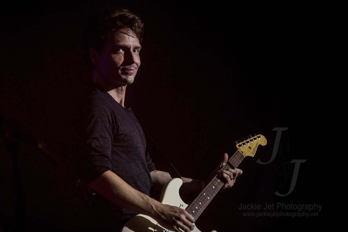 Jackiejet's tweet photo. Tonight at the @astortheatre @richardmarx Pics soon at @TheMusicPerth  @womenmusictogs  #hewasrighttherewaitingforme https://t.co/cuAwtuT75h