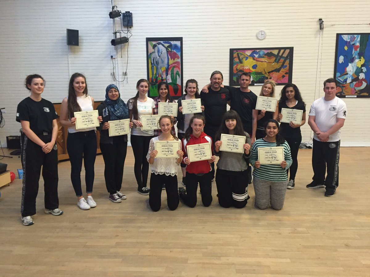 sw_property's tweet photo. Female Self Defence Seminar this afternoon. @Scotkravmaga https://t.co/FdCp2CdsLs