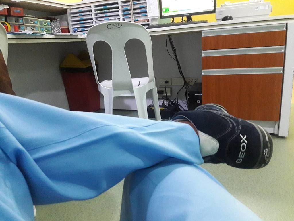 Toxic ang mga tao dito. Kaya walang laman nurse ang station. 
#OnFire #Duty #Nurse #privateDutyNurse