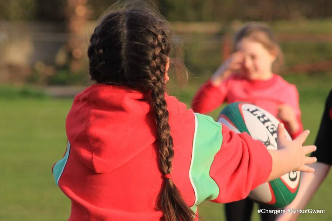 RugbyChargers1's tweet photo. Training tonight 1830. Please remember yr photos &amp; registration forms ready for the home games on Sunday #chargers https://t.co/lFaWKgTrvw
