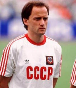 FootballInT80s's tweet photo. #OTD in 1986: An Igor Belanov hat-trick isn't enough for the Soviet Union as they lose 3-4 (aet) to #Bel https://t.co/PDBs2fkKLg