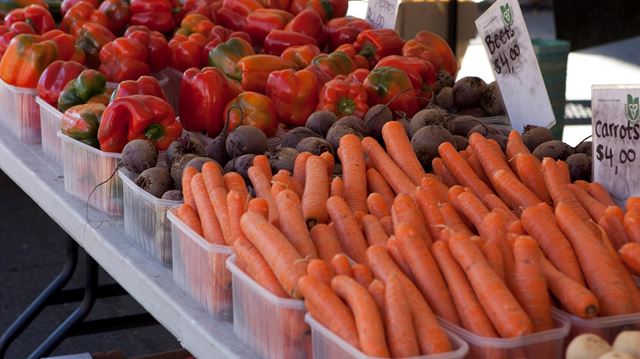 #Brampton’s famed Farmers’ Market makes its downtown debut Saturday morning ow.ly/40PK301hUTE