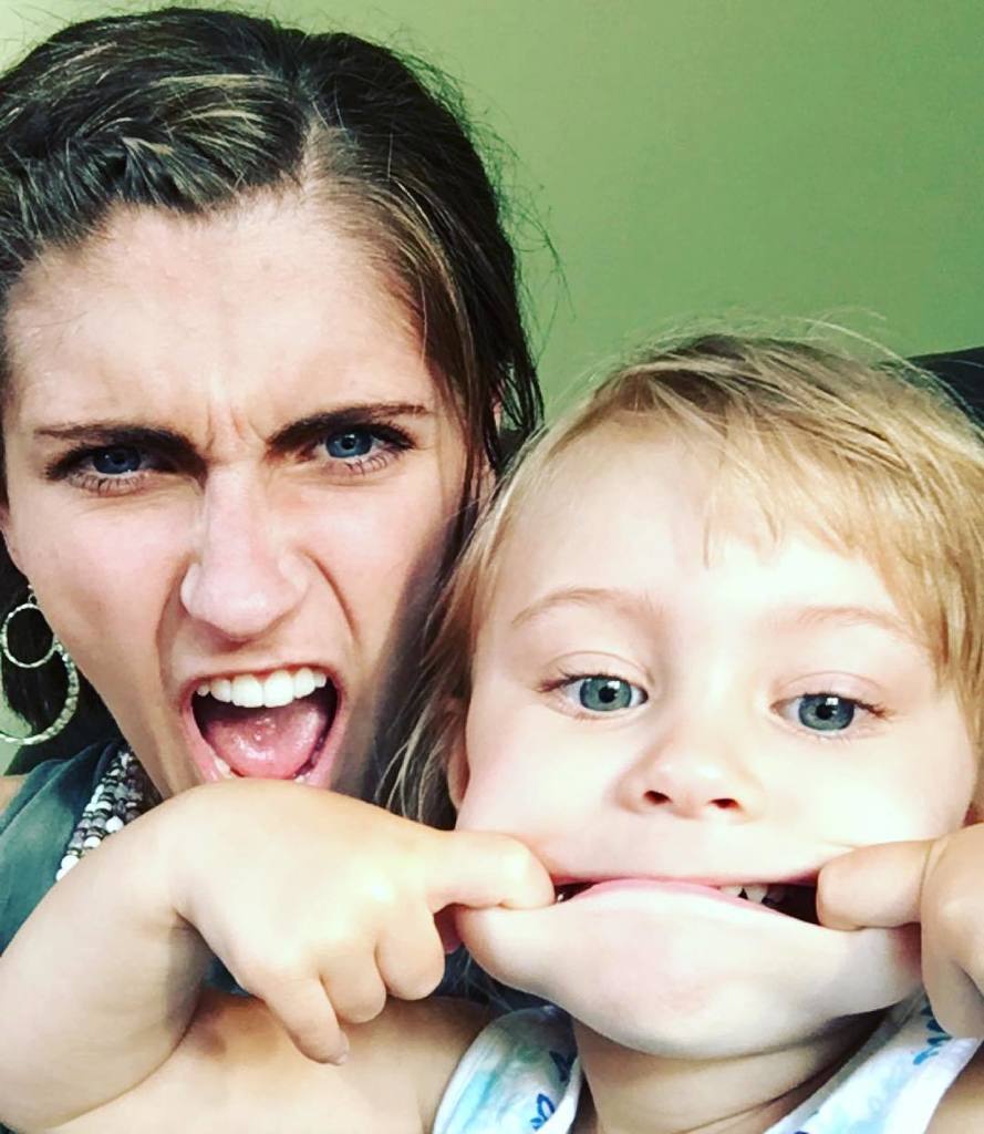 bhortonslife's tweet photo. My goal is to teach my girls to be unique. Authentic. Strong willed. Outspoken. Bossy. Lea… https://t.co/O7Eqv8ntFr https://t.co/5GrhvJ4uNR