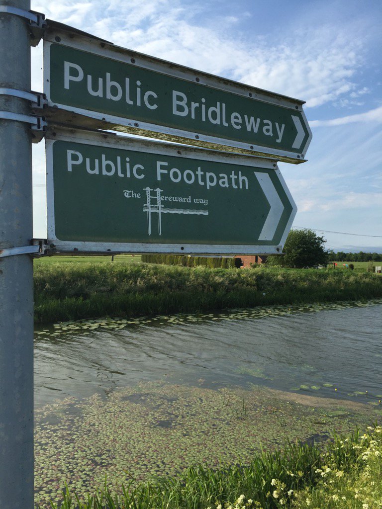 HerewardWay's tweet photo. The #HerewardWay sign complete with logo along the #TwentyFoot at railway bridge crossing https://t.co/VR8RfXx3dE