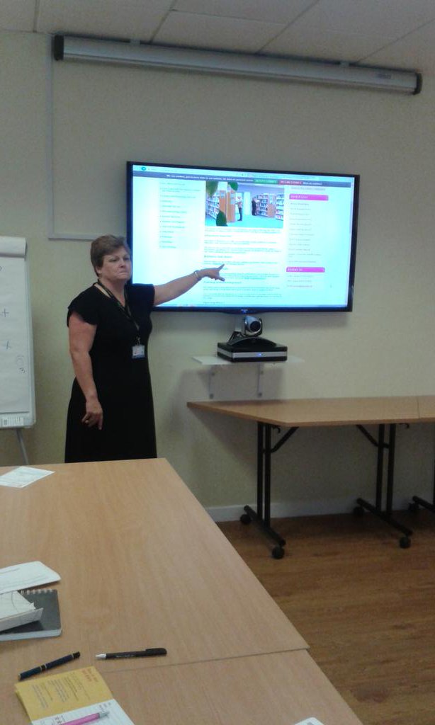 helenmoneil1's tweet photo. I never knew what a lot of support  that is provided and by such dedicated staff.@UHMBTLibrary  #flourishatwork https://t.co/bGpaEpDWqN