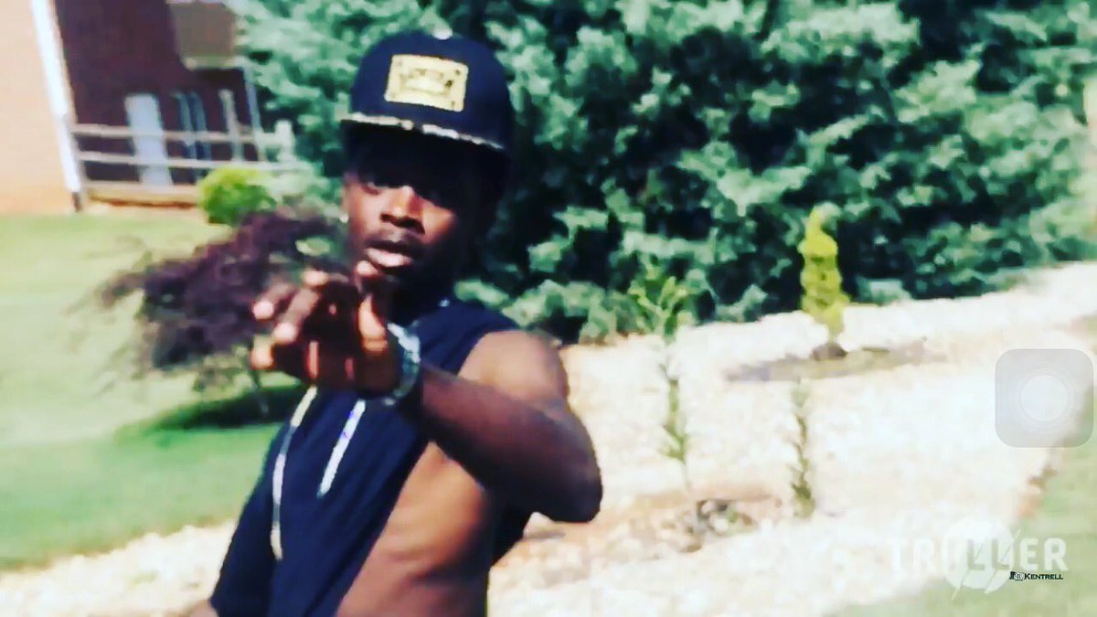 CLKentrell's tweet photo. #CLKentrell https://t.co/Ig7uhlH7lC