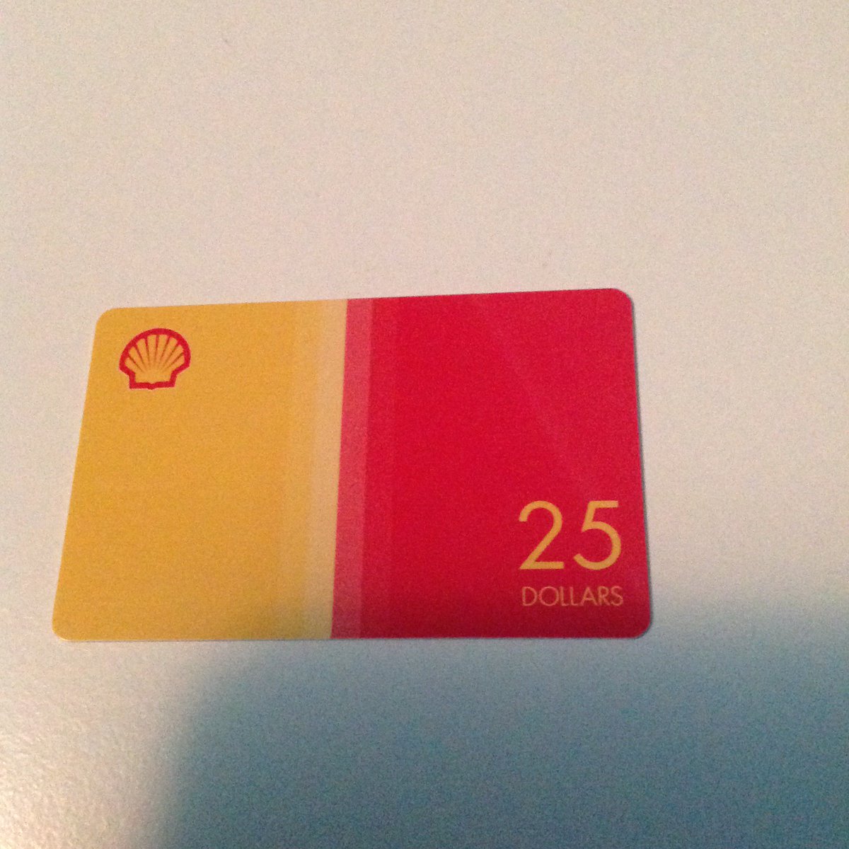 LuckyAtWinning's tweet photo. @ParentSource @ContestQueen got my gift card already! Love fast deliveries, thank you! #parentsource #freegasrocks https://t.co/QkUTQ1sfcd