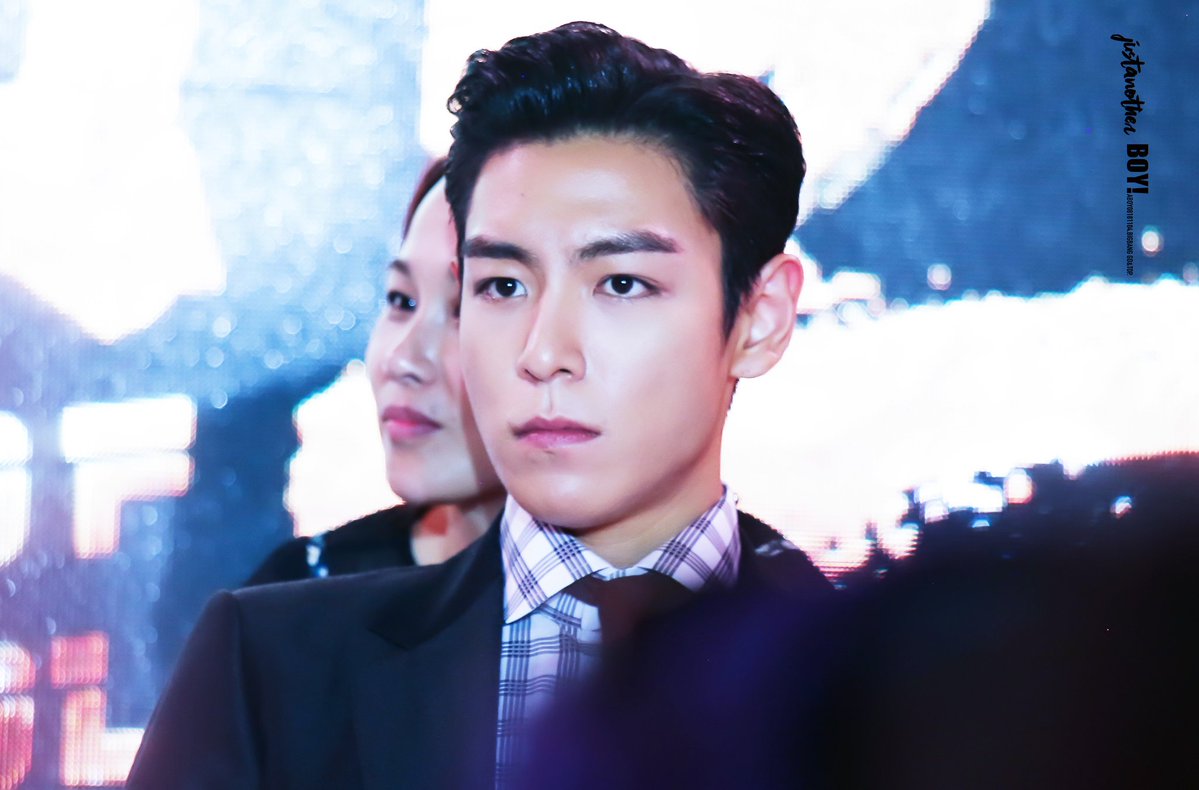 CUBAisVIP's tweet photo. Nuestra estrella TOP brilla reluciente en Press Conference Shanghai 2016-06-14.. we love you #ChoiSeunghyun https://t.co/Z6HsImN17j