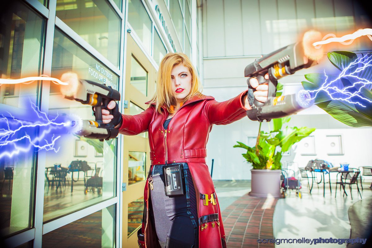 #humpday w/ #pandacatcosplay as #starlord <a href="/TheLACosplayCon/">LA Cosplay</a> #guardiansofthegalaxy #guardians #cosplay #genderbent