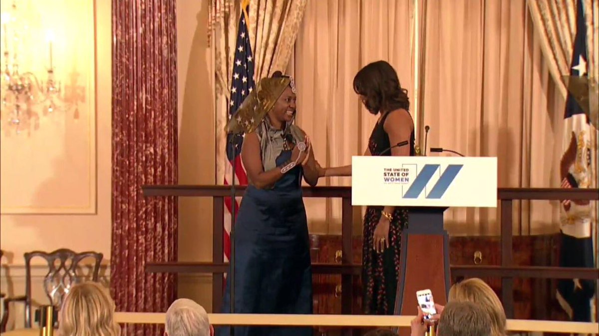 KatchyPr's tweet photo. When @KatchyPr accessorize a Queen making an impact in the world. Congrats Ciiru #unitedstateofwomen #Launchandgrow https://t.co/JgjpGeCUrH