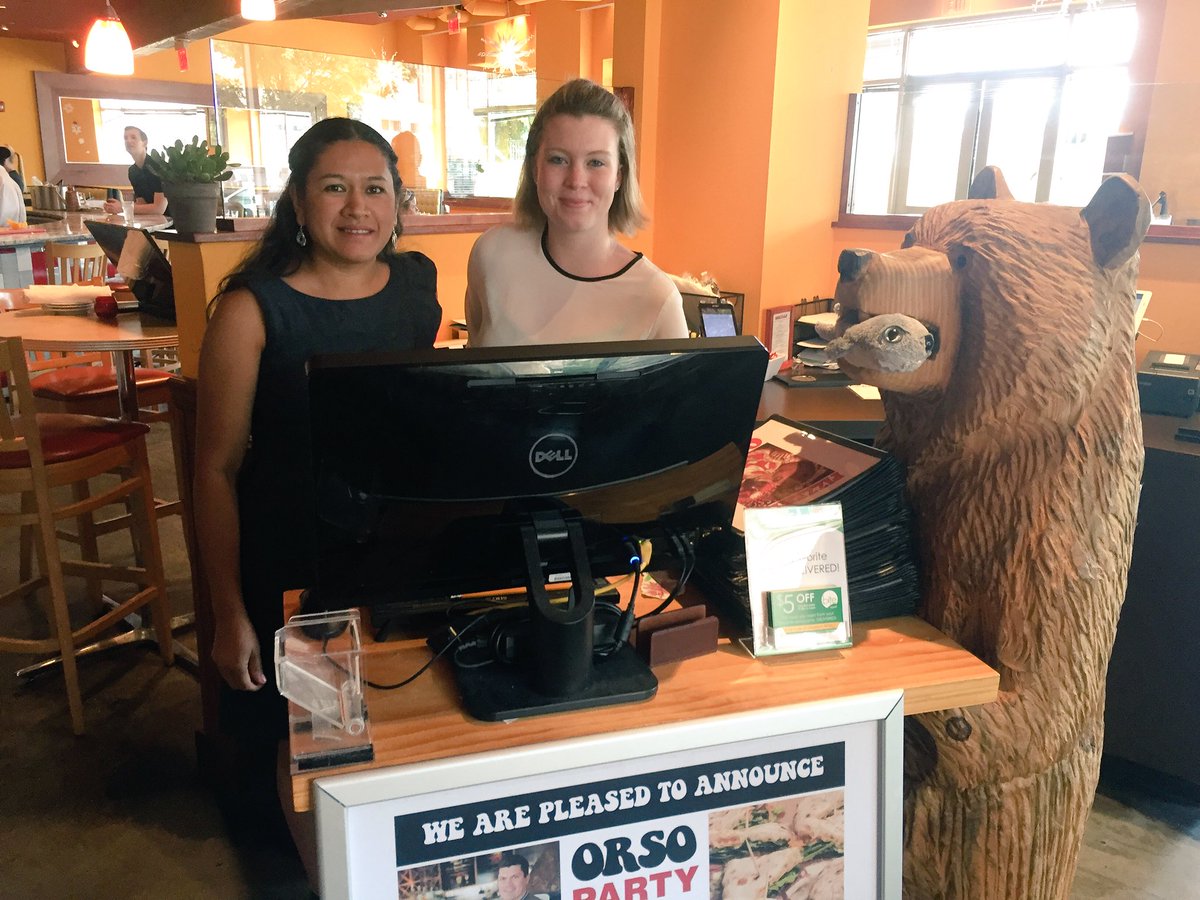 Clarkulus's tweet photo. Hostess experience at Pizzeria Orso! Thanks for your participation in #GMExternship https://t.co/A1NWtpiSMC
