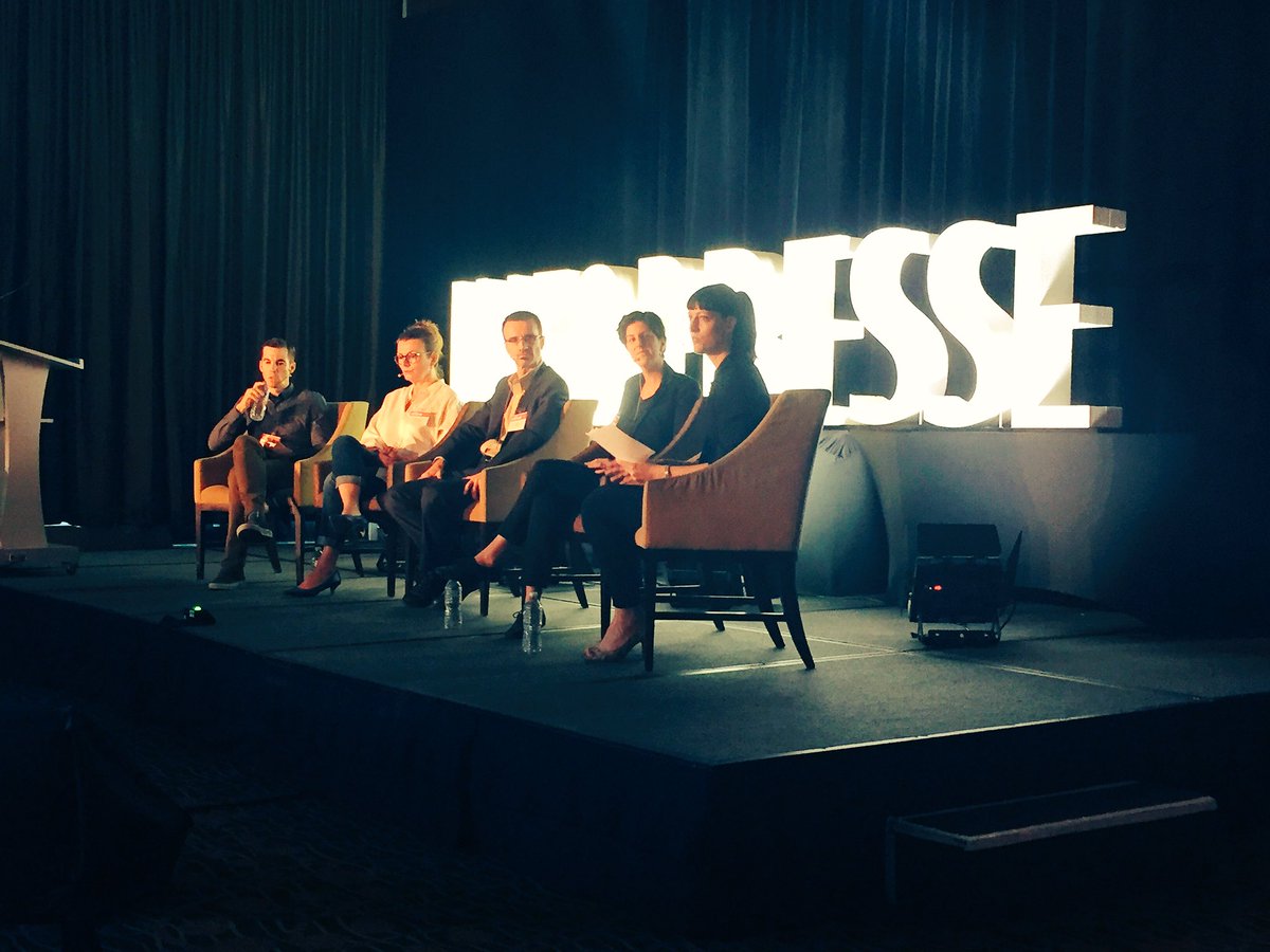 Nouveaux types d'histoires, influences, expertises &amp; défis. Chapeau <a href="/JulieBuchinger/">Julie Buchinger</a> pour ce riche panel! #ipconf
